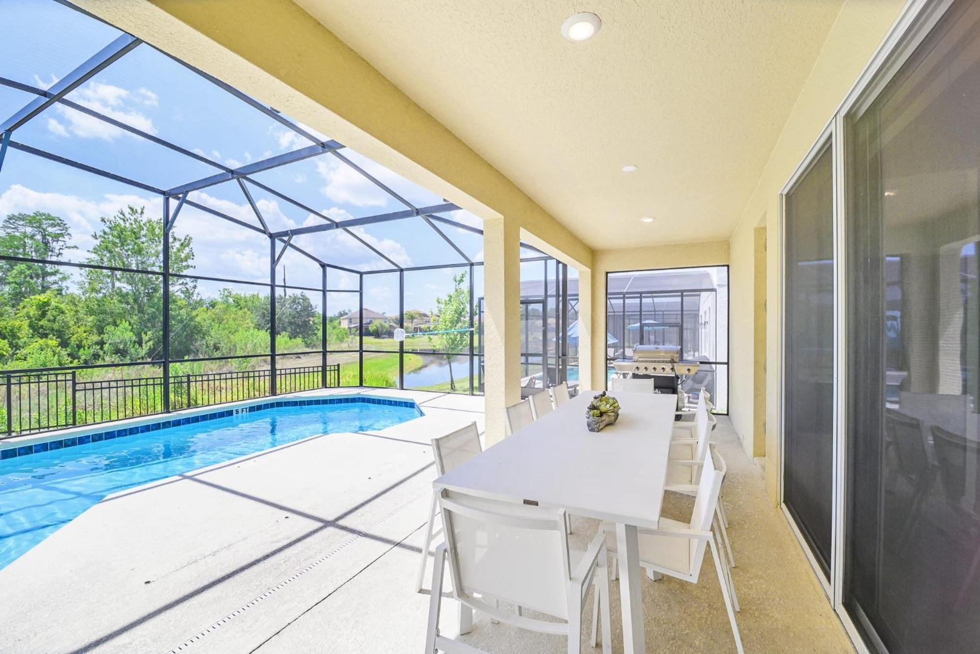 Stunning 9Br Home - Family Resort With Private Pool, Hot Tub, Games Room And Bbq! Кіссіммі Екстер'єр фото